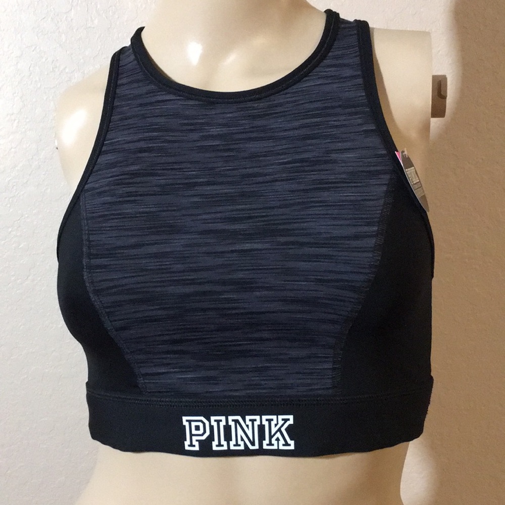 Reversible sport bra